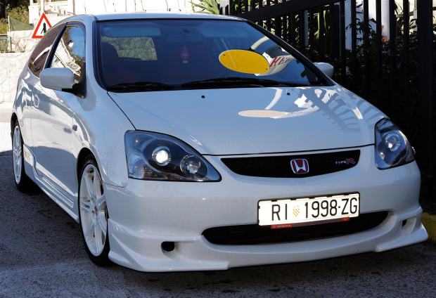 Honda civic type r njuškalo