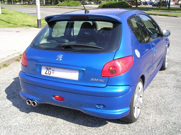 Peugeot 206 njuškalo