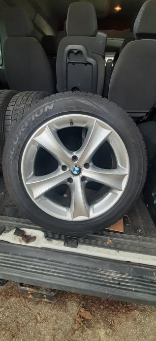 Alu Felge Bmw Cola Da Zimskim Gumama Pirelli Bile Na X