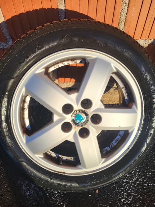 Original alu felge 15 rupe 5x100 4 kom Škoda VW Polo Seat