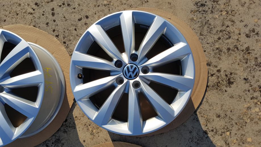 VW Original Tiguan Alu Felge 17 Rupe 5x112 4 Kom Novo Demontaza