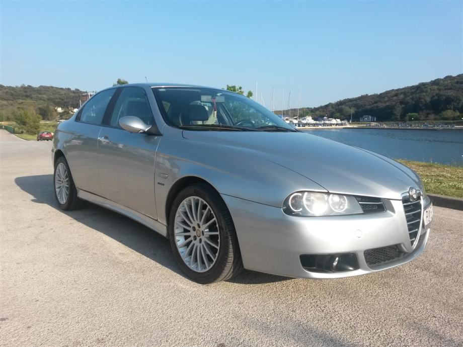 Alfa Romeo 156 2 4 JTD 20V Multijet 2005 2005 God