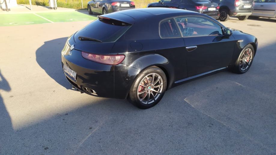 Alfa Romeo Brera Jtd God