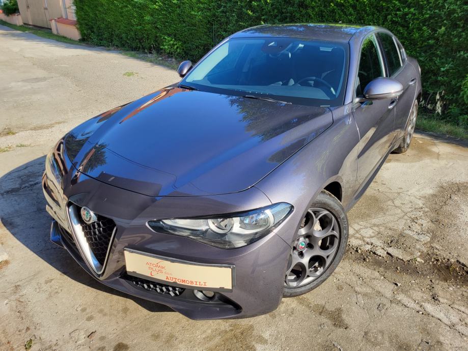 Alfa Romeo Giulia Jtd D N A Radar Park Senzori Jamstvo God