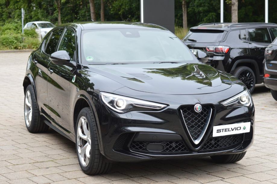 Alfa Romeo Stelvio 2 9 V6 Quadrifoglio Q4 H K 900 Watt JAMSTVO 2020 G