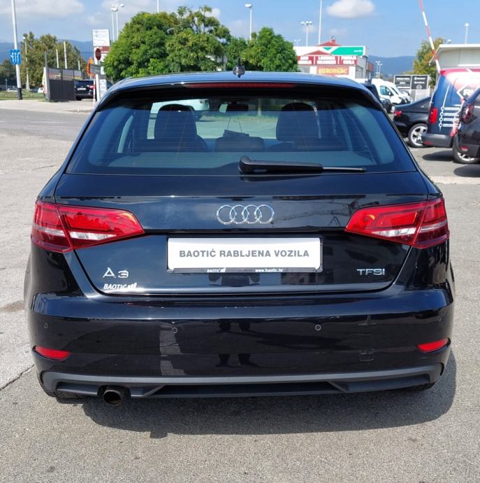 Audi A Sportback Tfsi S Tronic Alu Navi Pdc Led Xenon Garancija