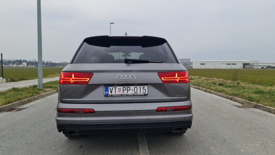 Audi Q Tdi Quattro S Line Panorama Zracni Ovjes Leasing God