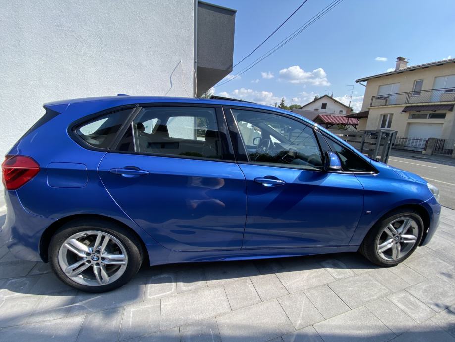 BMW 218d Active Tourer M Paket 11 999 EUR PDV 2017 God