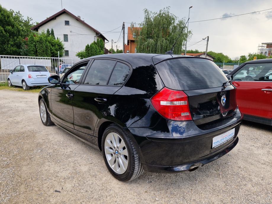 Bmw Serija D Veliki Mali Servis Potvrda Km Pet Vrata Pdc God