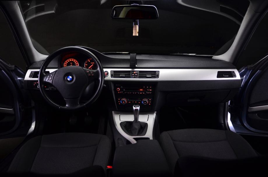 BMW 3 Touring LCI 2011 God