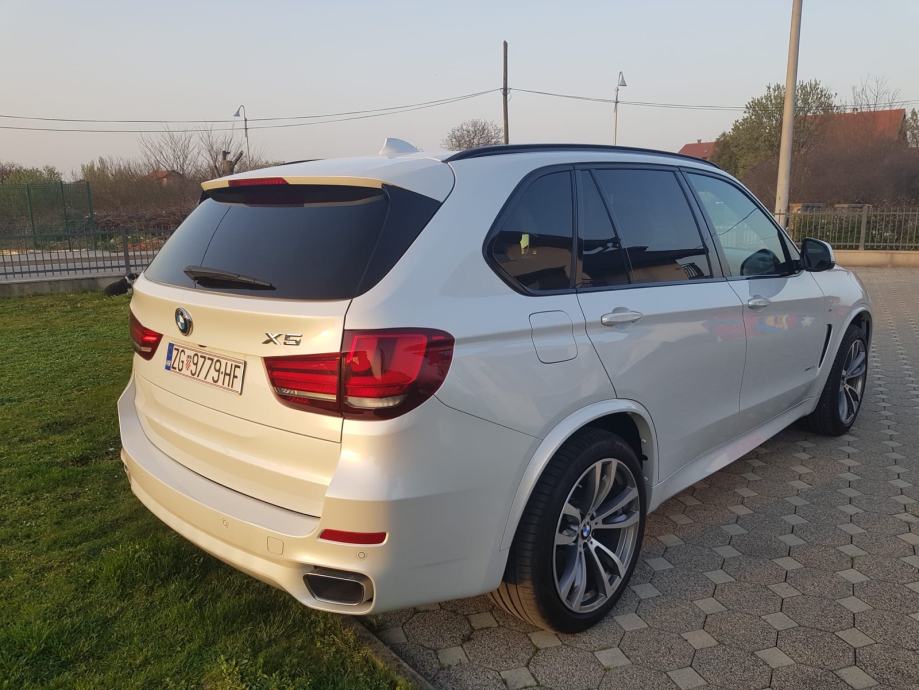 BMW X5 40d M SPORT PANORAMA HUD H K ADAPT LED 360 KAMERE NAPPA