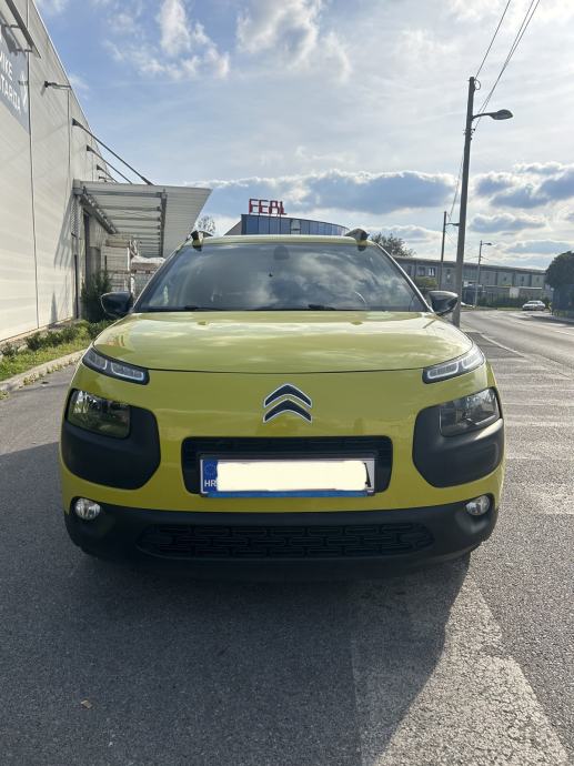 Citroën C4 Cactus 1 6 BlueHDi 2014 god