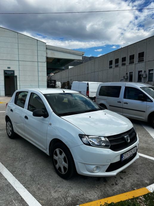 Dacia Sandero 1 5 DCi 75 2014 God