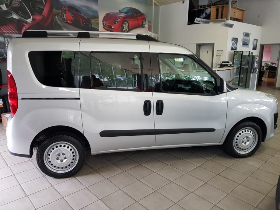 Fiat Doblo Multijet V N Teretno Sa Sjedalima God