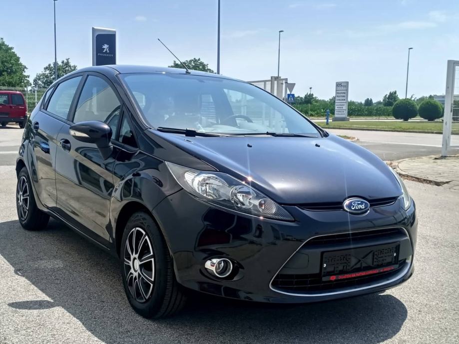 Ford Fiesta 1 6 TDCI 2009 God