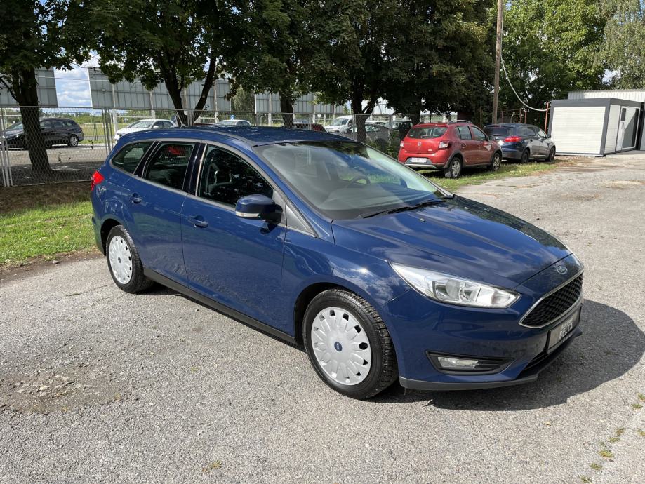 Ford Focus Karavan 1 5 TDCI U SUSTAVU PDV A NAVI PDC TEMPOMAT MF VOLAN