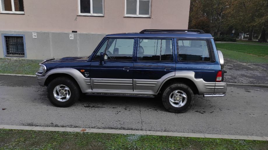 Hyundai Galloper 2 5 TDI GL 4x4 2000 god reg 11 2023 odličan