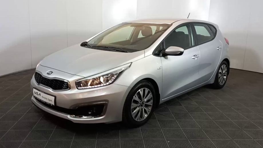 KIA ceed 1 0 T GDI LX CHAMPION SENZORI TEMPOMAT TVORNIČKO JAMSTVO