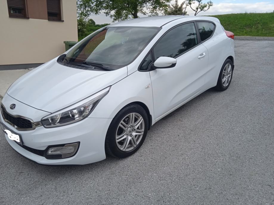 Kia Pro Ceed 1 4 LX FUN Plus Eco 2014 God