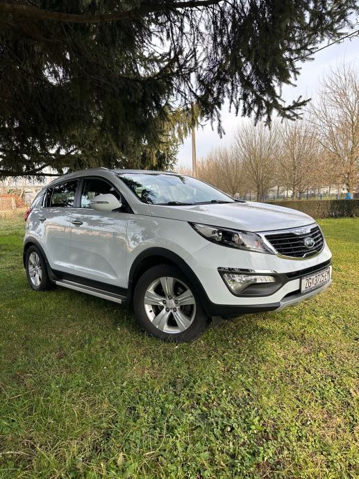 Kia Sportage AWD 2 0 CRDi Automatik 2013 God