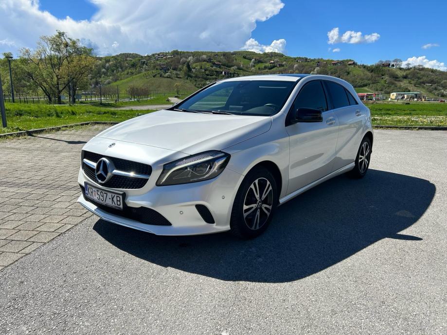 Mercedes Benz A180d AUTOMATIK TOP STANJE SERVISNA REG 2017 God