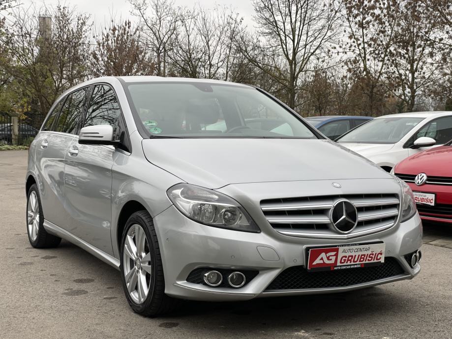 Mercedes Benz B Klasa Cdi Servisna Knjiga God