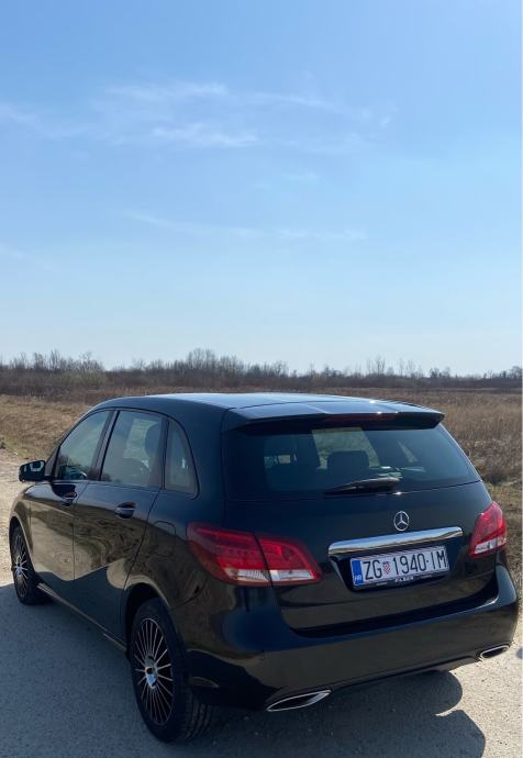 Mercedes Benz B Klasa 220d 177ks AUTOMATIK ISPOD CIJENE 2015 God