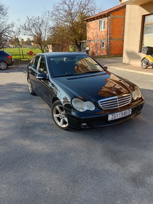 Mercedes Benz C Klasa 220 Automatik 2006 God