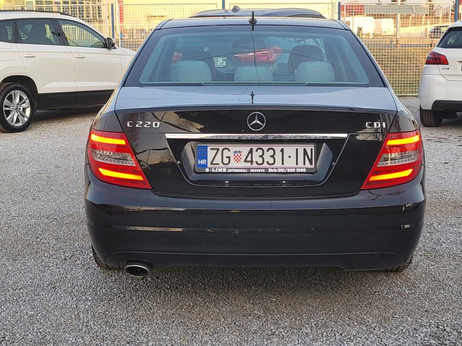 Mercedes Benz C Klasa 220 CDI BlueEfficiency Automatik 2013 God