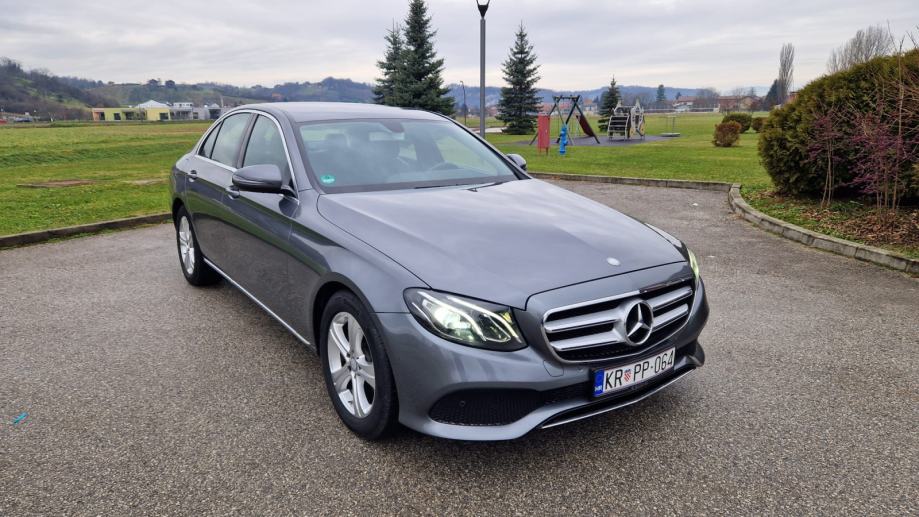 Mercedes Benz E220d AVANTGARDE 9G TOP STANJE SERVISNA 2016 God