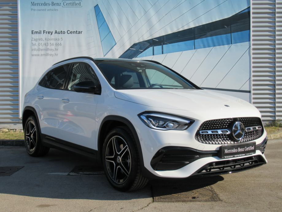 Mercedes Benz GLA 250 E Plug In Hybrid AMG Line Night Panorama Keyless