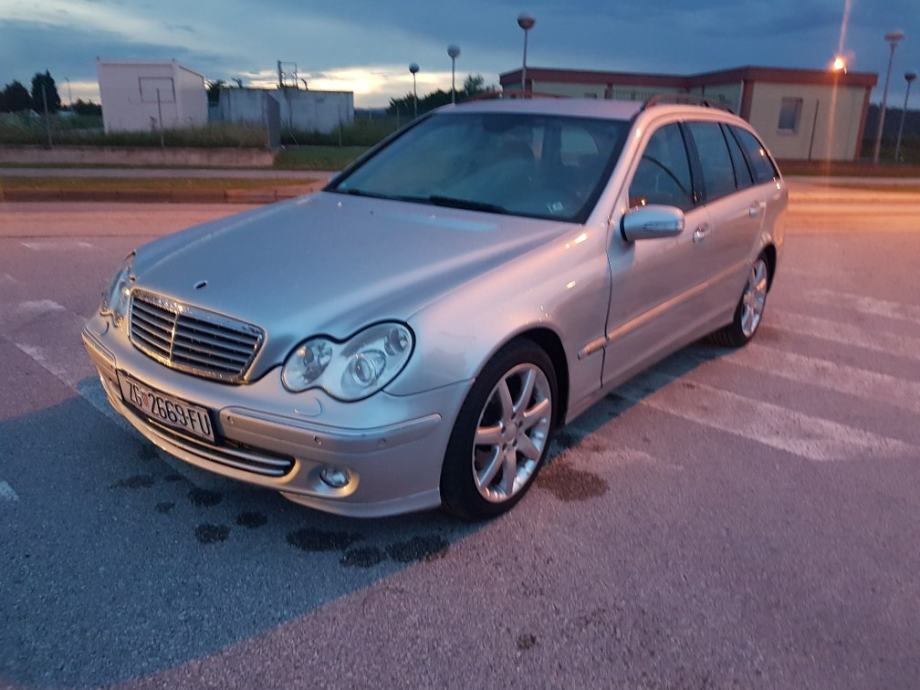 Mercedes C Klasa Automatik Reg Hitno God