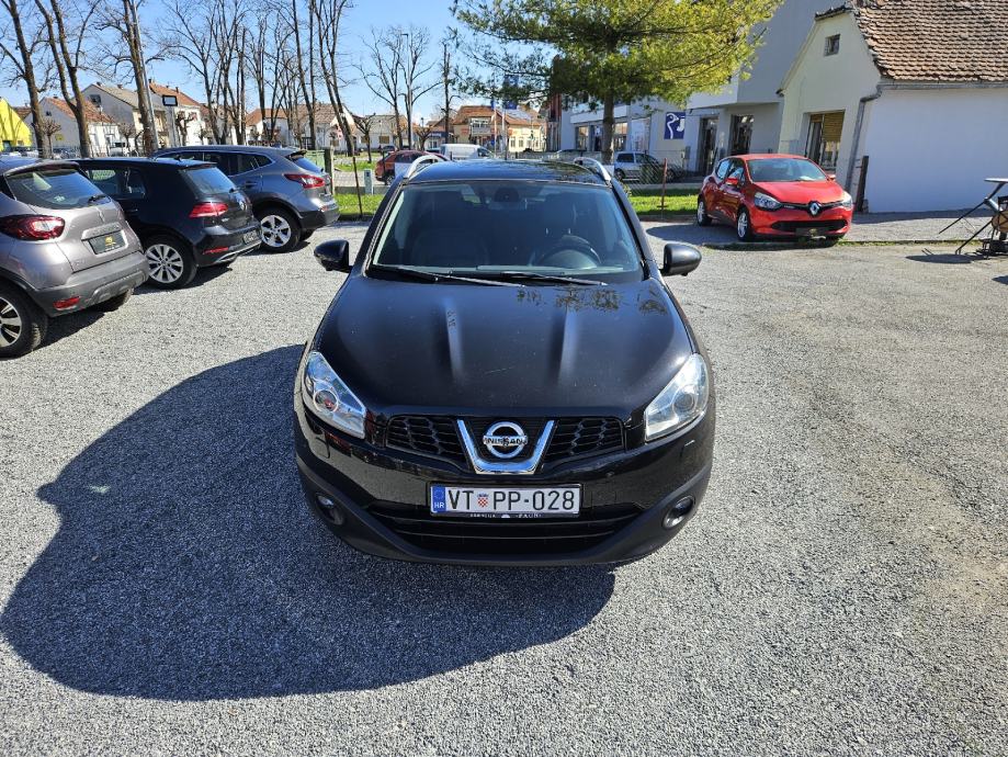 Nissan Qashqai Dci Tekna Panorama Navigacija Kamera Alu Felge