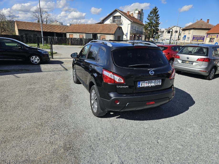 Nissan Qashqai Dci Tekna Panorama Navigacija Kamera Alu Felge