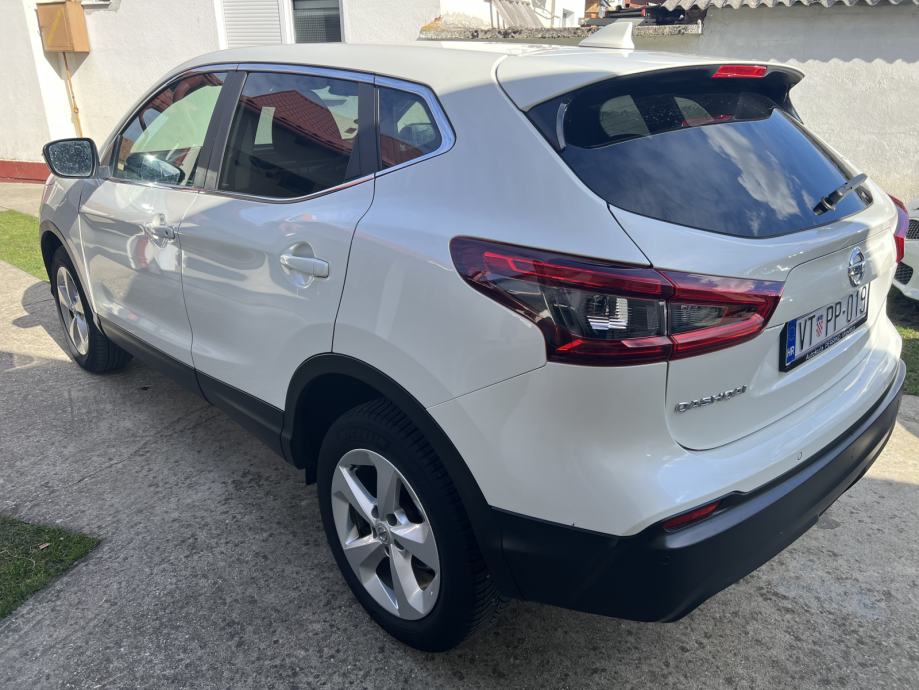 Nissan Qashqai 1 5 dCi PERL BOJA NAJNIŽE CIJENE 2019 god