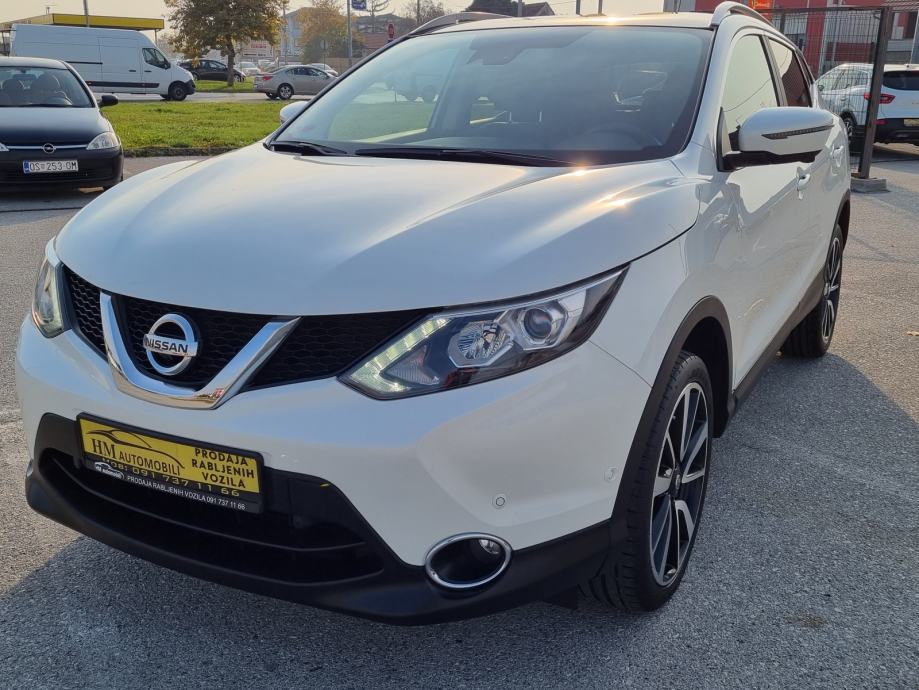 Nissan Qashqai Dc Tekna Tkm Serv Na Ime Xenon Navi Kamera