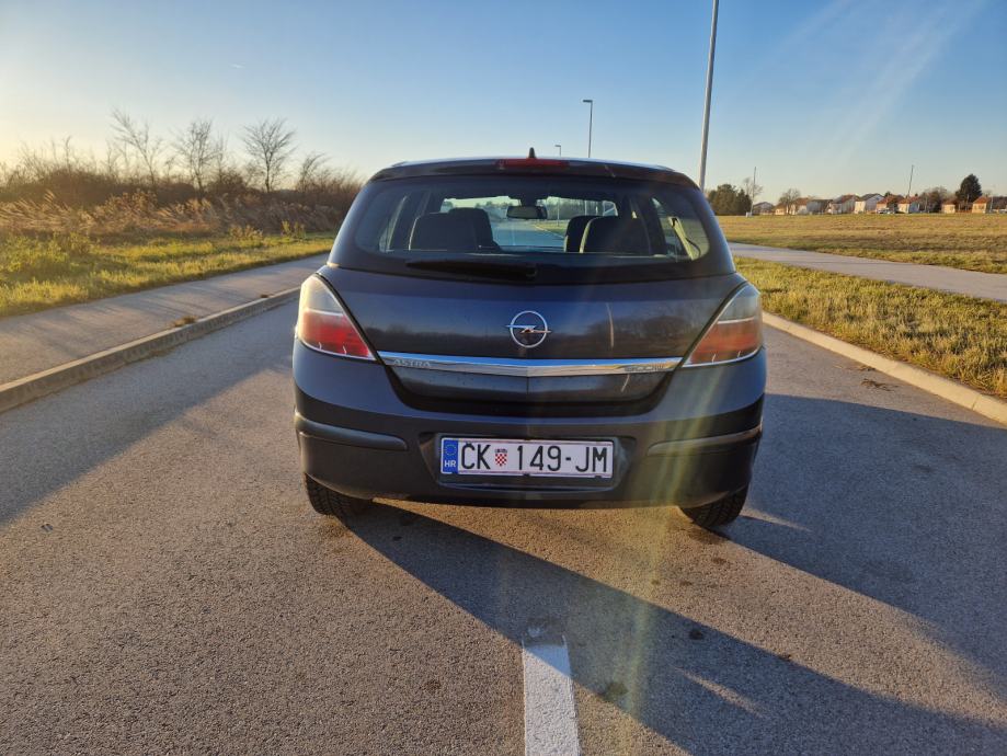 Opel Astra Cdti God