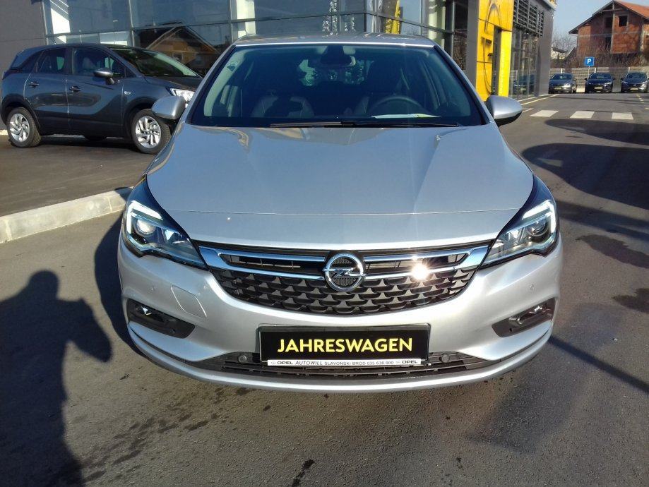 Opel Astra 1 6 CDTI ENJOY TESTNO VOZILO 2017 God