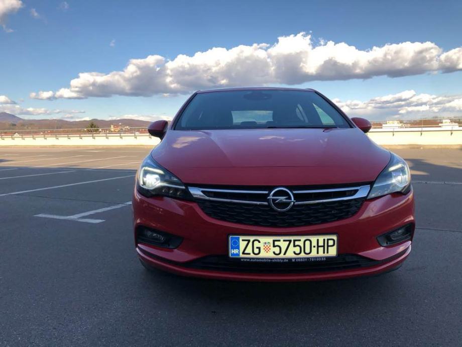 Opel Astra Cdti Sport Velika Navi Ko A Alu Matriks Led Itd