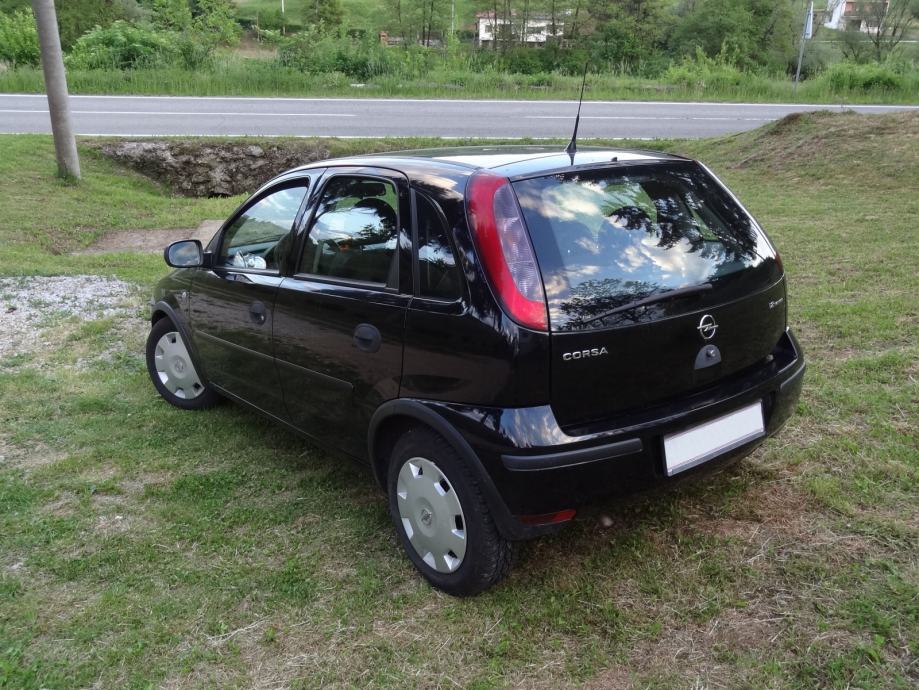 Opel Corsa 1 2 16V Twinport 2006 God