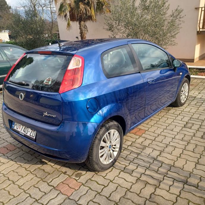 Fiat Grande Punto Prva Vlasnica God