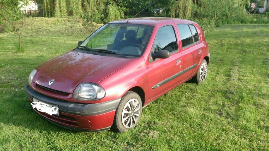 Prodajem Renault Clio RN 1 2 2001 God