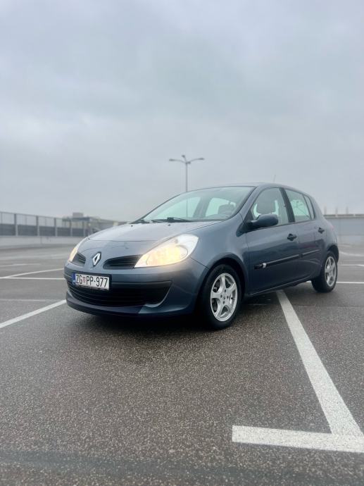 Renault Clio 1 5 DCi 2006 God