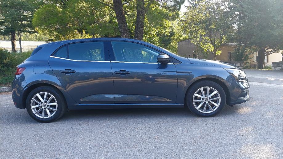 Renault Megane Blue dCi 115 Intens 92800 km servisna odličan 2019 god