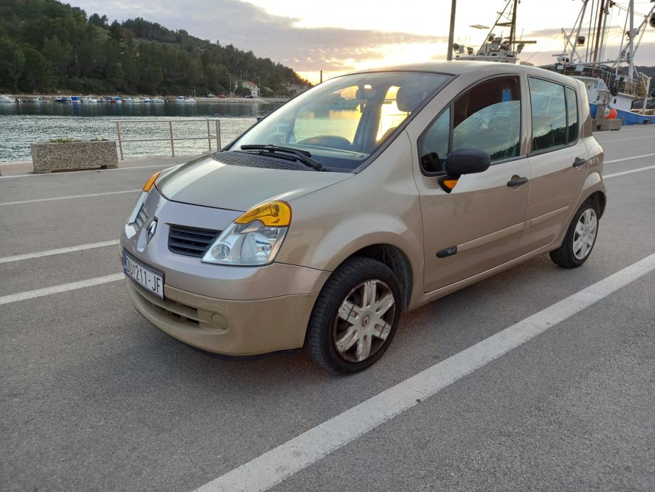 Renault Modus V God