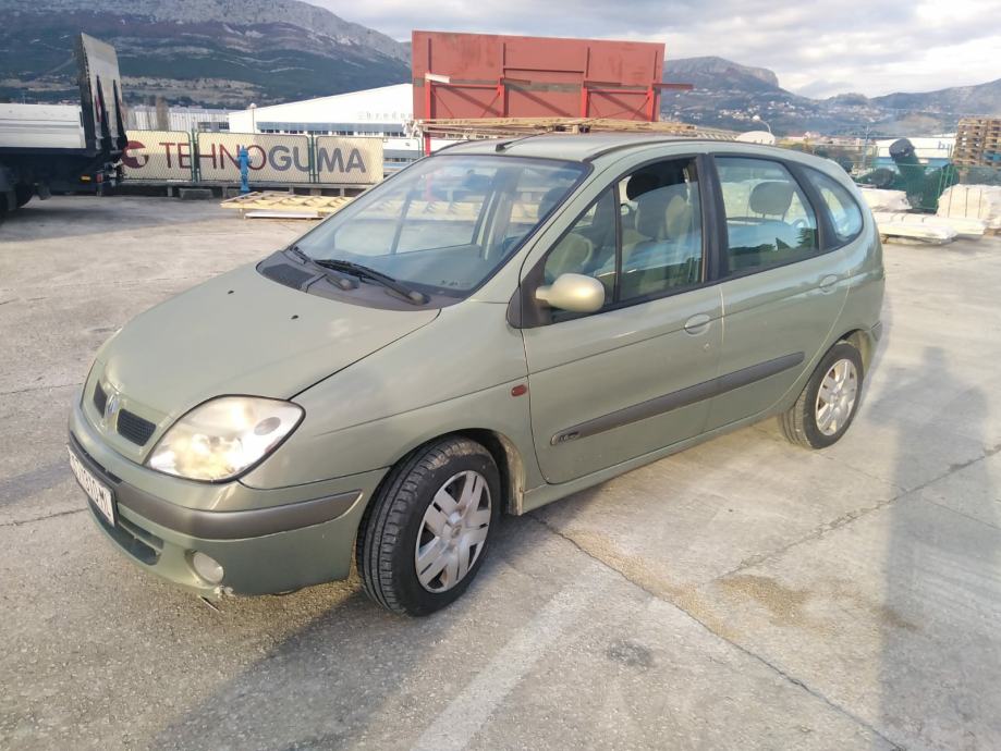 Renault Scenic V Automatik God