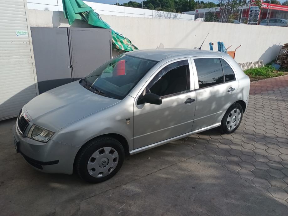 Škoda Fabia 1 4 16V 2003 god