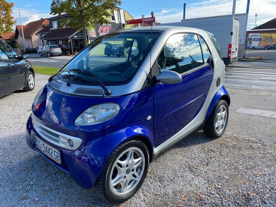 Smart Fortwo Automatik Alu Felge Klima Panorama Garancija God