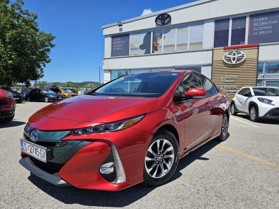 Toyota Prius Plug In 1 8 VVT I 2018 God