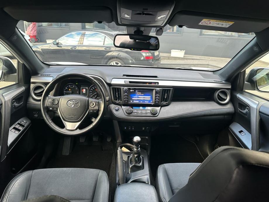 Toyota Rav D D Design Business Alu Navi Kamera God